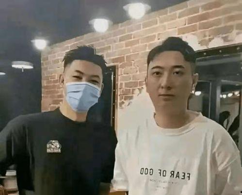 托尼吃瓜群,揭秘娱乐圈幕后故事