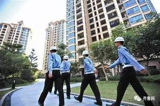 小区物业开展吃瓜,小区物业打造夏日消暑新风尚