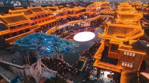 罗江水街吃瓜,夏日吃瓜,品味悠闲时光