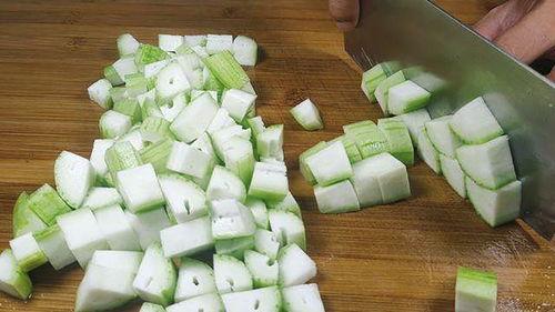 宝宝吃瓜吃肉好吗,瓜果与肉类的合理搭配